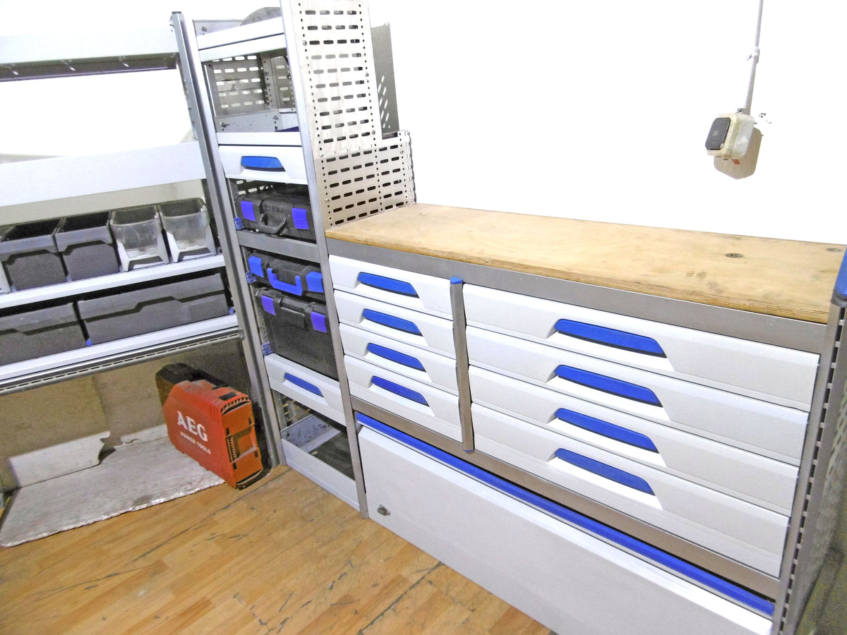 TES BAYERN/NÜRNBERG gebrauchte SORTIMO Fahrzeugeinrichtung T 5/6 Custom Transit
