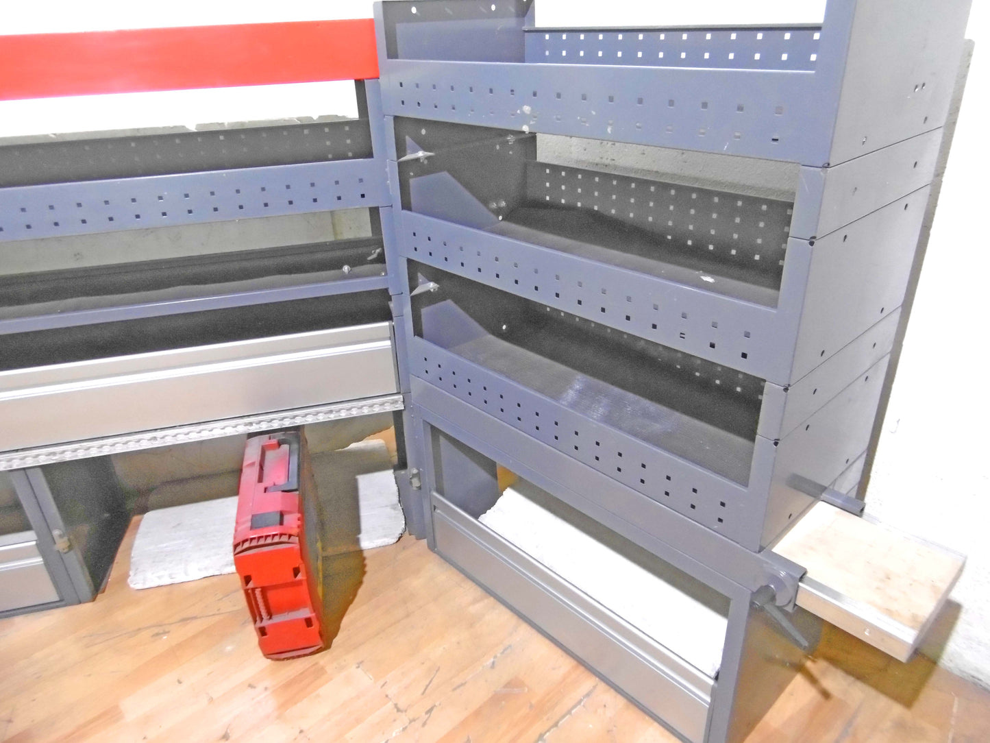 T-FES BAYERN/NÜRNBERG gebrauchte SORTIMO/WÜRTH Fahrzeugeinrichtung T 6 Sprinter oder ä.