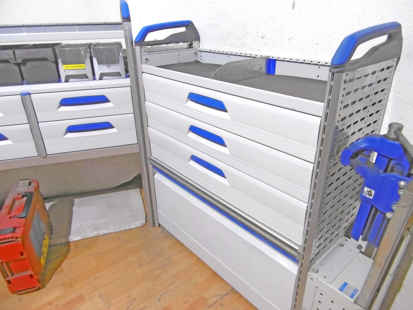 T-FES BAYERN/NÜRNBERG gebrauchte SORTIMO Fahrzeugeinrichtung Vito T 6 Crafter Transit