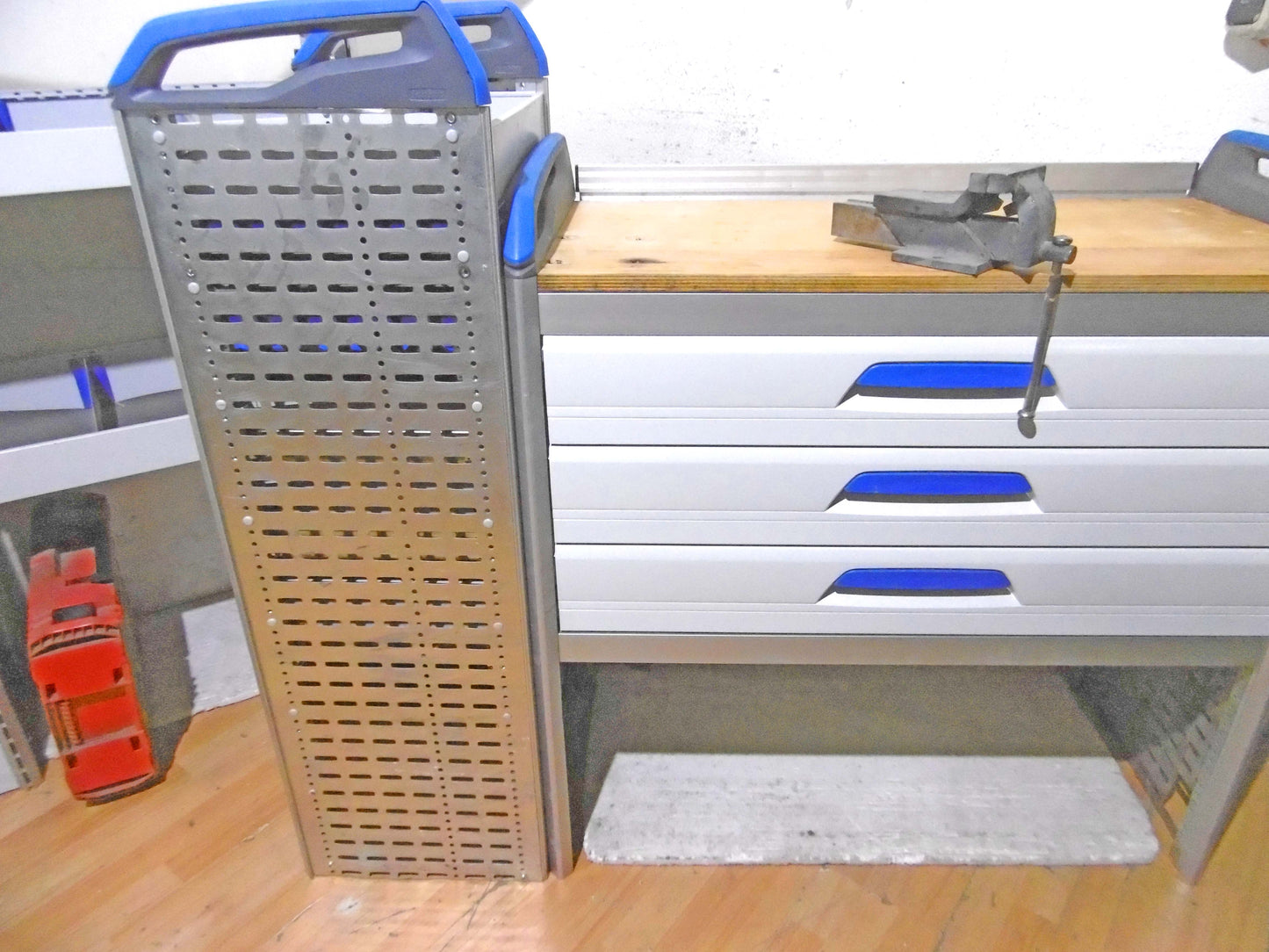 T-FES Bayern/Nürnberg gebrauchte SORTIMO Fahrzeugeinrichtung Crafter Sprinter Ducato