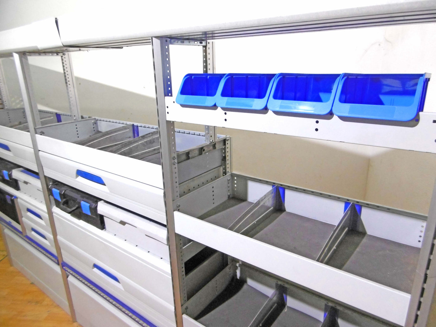 T-FES BAYERN/NÜRNBERG gebrauchte SORTIMO Fahrzeugeinrichtung Crafter Ducato Sprinter