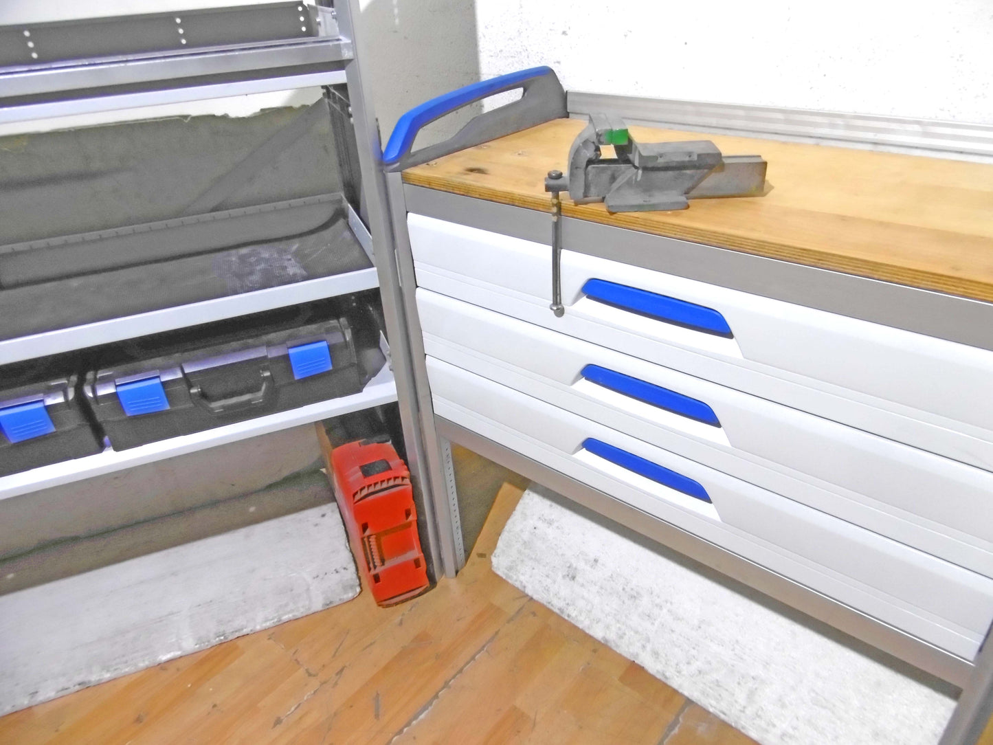 T-FES BAYERN/NÜRNBERG gebrauchte SORTIMO Fahrzeugeinrichtung Crafter Sprinter Ducato