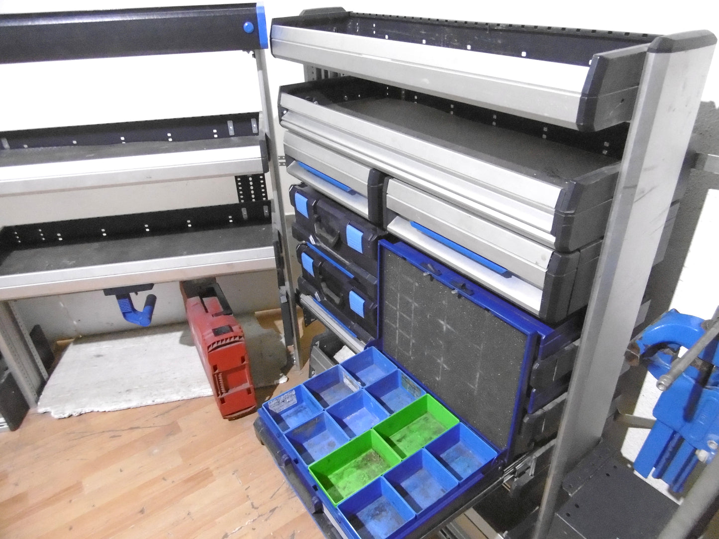 T-FES BAYERN/NÜRNBERG gebrauchte SR 5 SORTIMO Fahrzeugeinrichtung Vito T 6 Crafter Transit