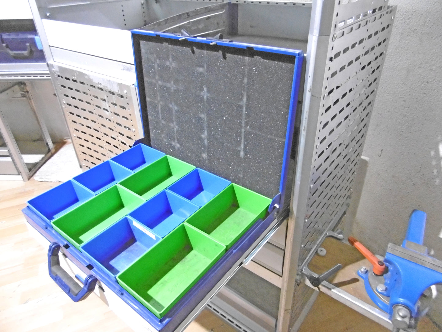 T-FES BAYERN/NÜRNBERG gebrauchte SORTIMO Fahrzeugeinrichtung Sprinte Crafter Ducato