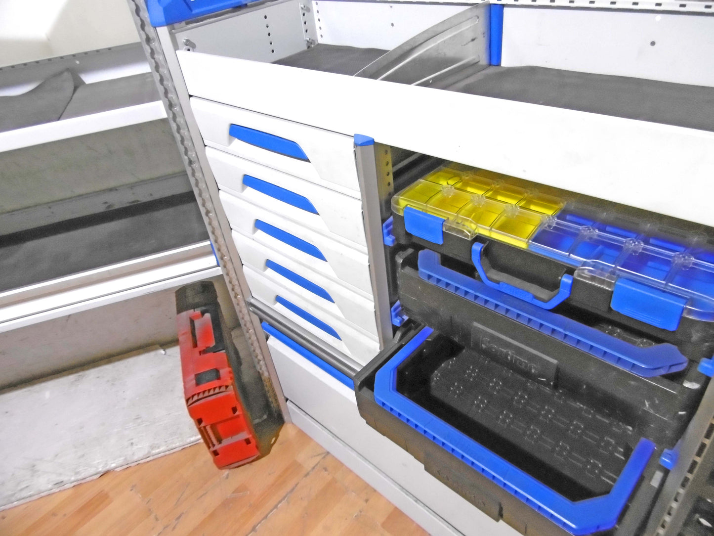 T-FES BAYERN/NÜRNBERG gebrauchte SORTIMO Fahrzeugeinrichtung Sprinte Crafter Ducato