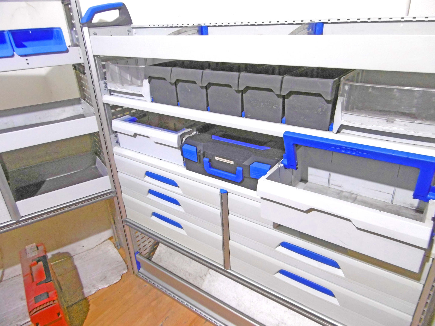 T-FES BAYERN/NÜRNBERG gebrauchte SORTIMO Fahrzeugeinrichtung Sprinte Ducato Crafter