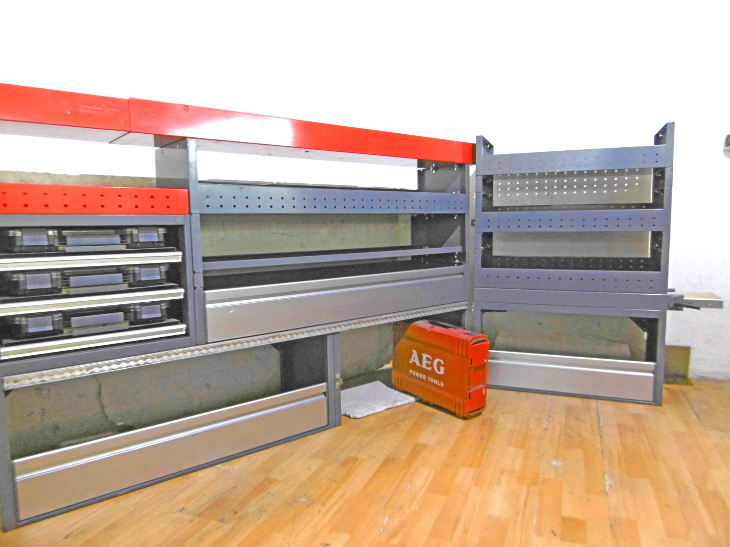 T-FES BAYERN/NÜRNBERG gebrauchte SORTIMO/WÜRTH Fahrzeugeinrichtung T 6 Sprinter oder ä.