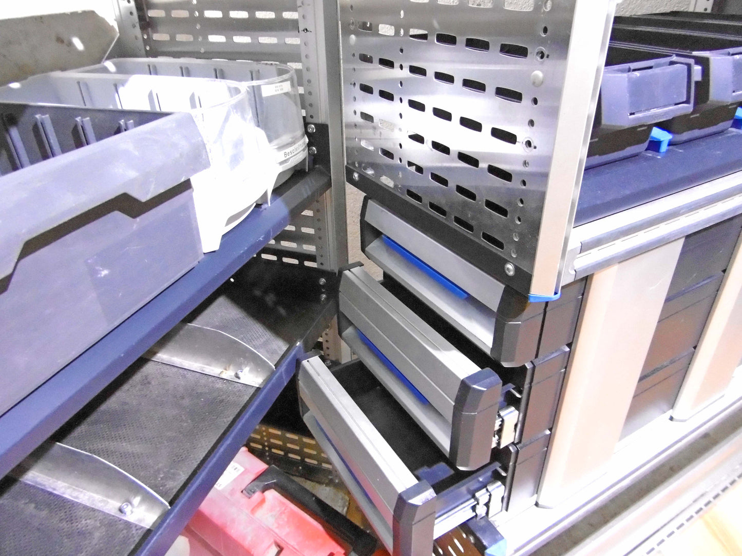 T-FES BAYERN/NÜRNBERG gebrauchte Fahrzeugeinrichtung SORTIMO  Sprinte Crafter Ducato