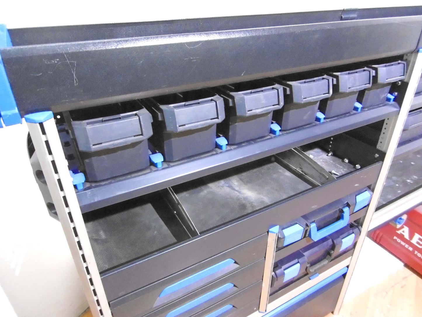 T-FES BAYERN/NÜRNBERG gebrauchte SORTIMO Fahrzeugeinrichtung Vito T 6 Crafter