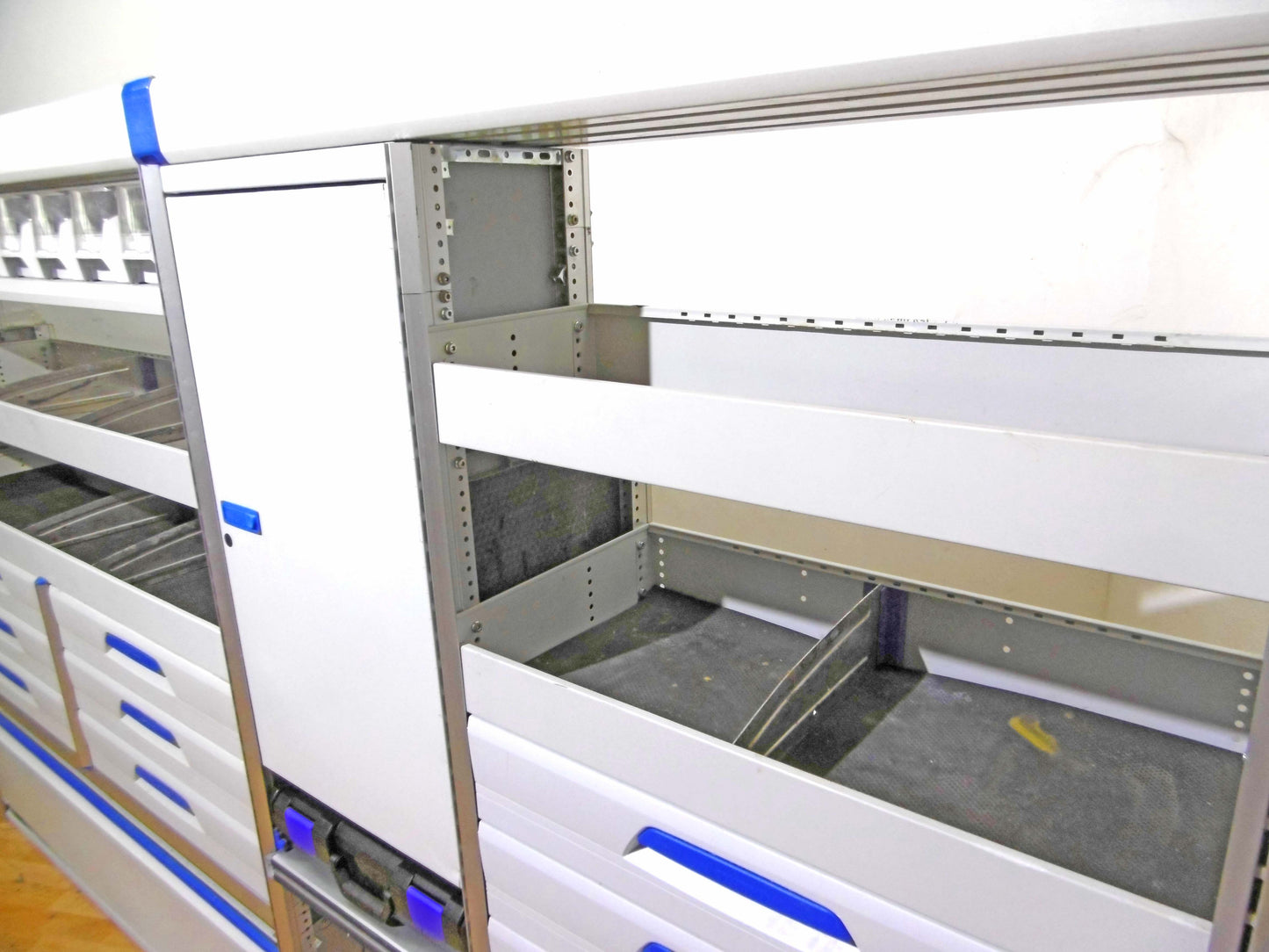 T-FES BAYERN/NÜRNBERG gebrauchte SORTIMO Fahrzeugeinrichtung Crafter Sprinter Ducato