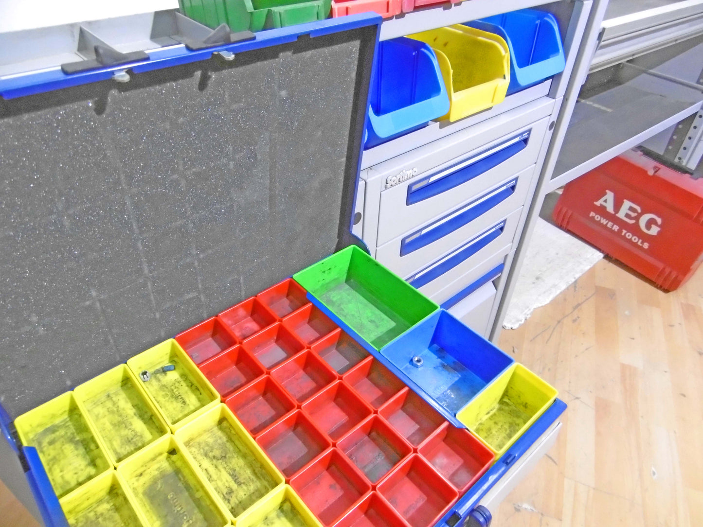 T-FES BAYERN/NÜRNBERG gebrauchte SORTIMO Fahrzeugeinrichtung Vito T 6 Crafter Transit