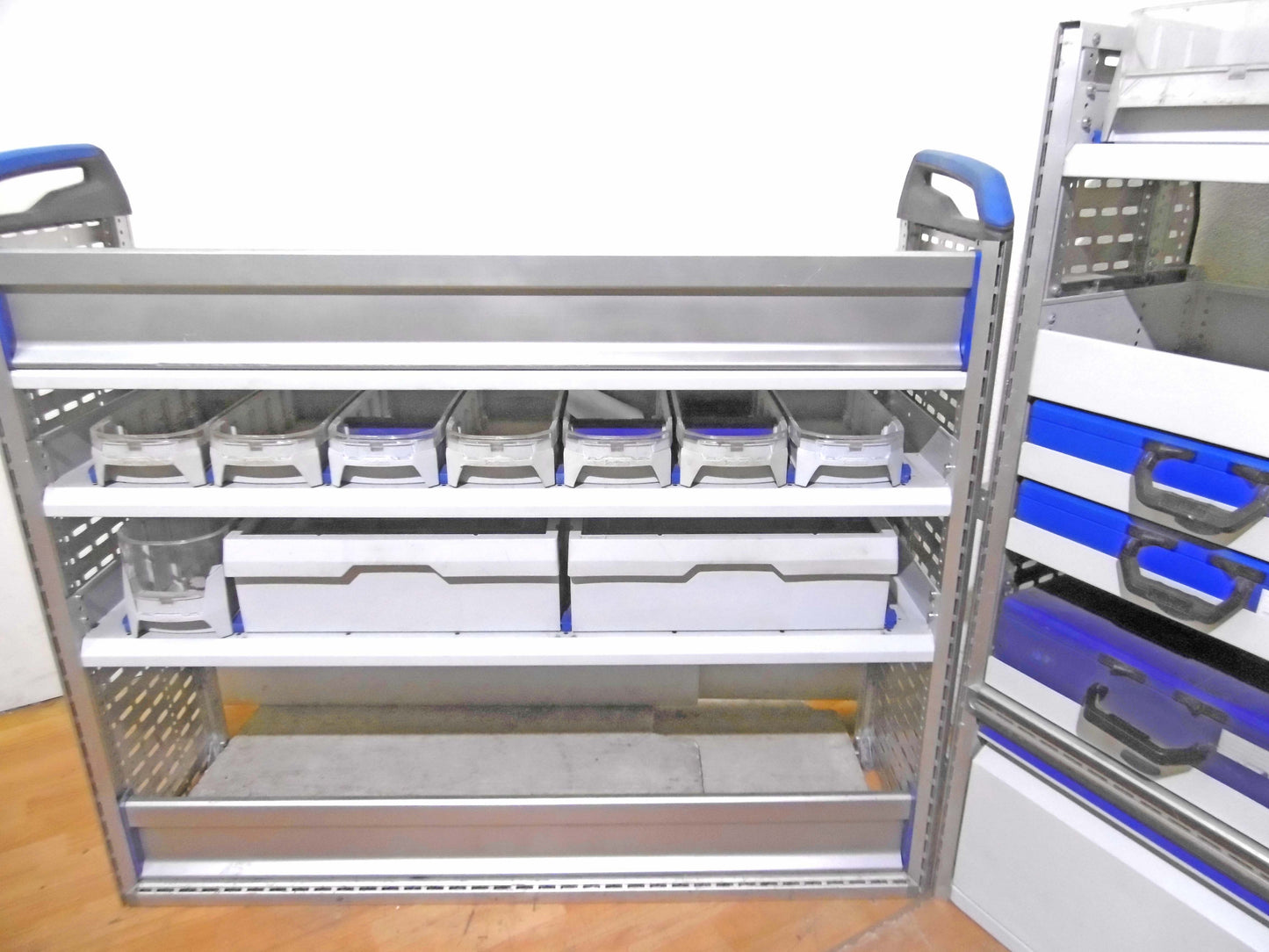 T-FES BAYERN/NÜRNBERG gebrauchte SORTIMO Fahrzeugeinrichtung T 5/6 Custom Transit