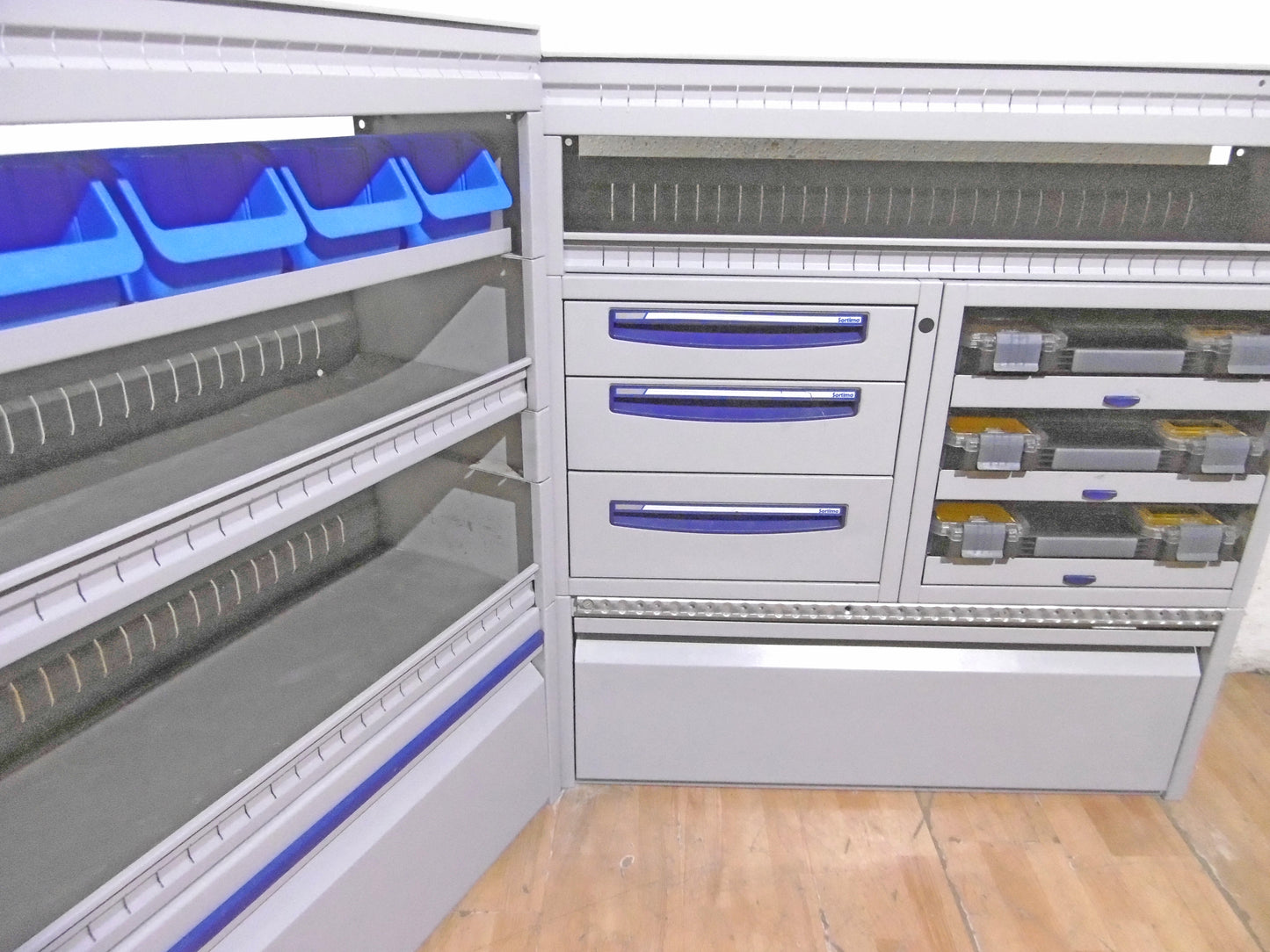 T-FES BAYERN/NÜRNBERG gebrauchte SORTIMO Fahrzeugeinrichtung Vito T 6 Crafter