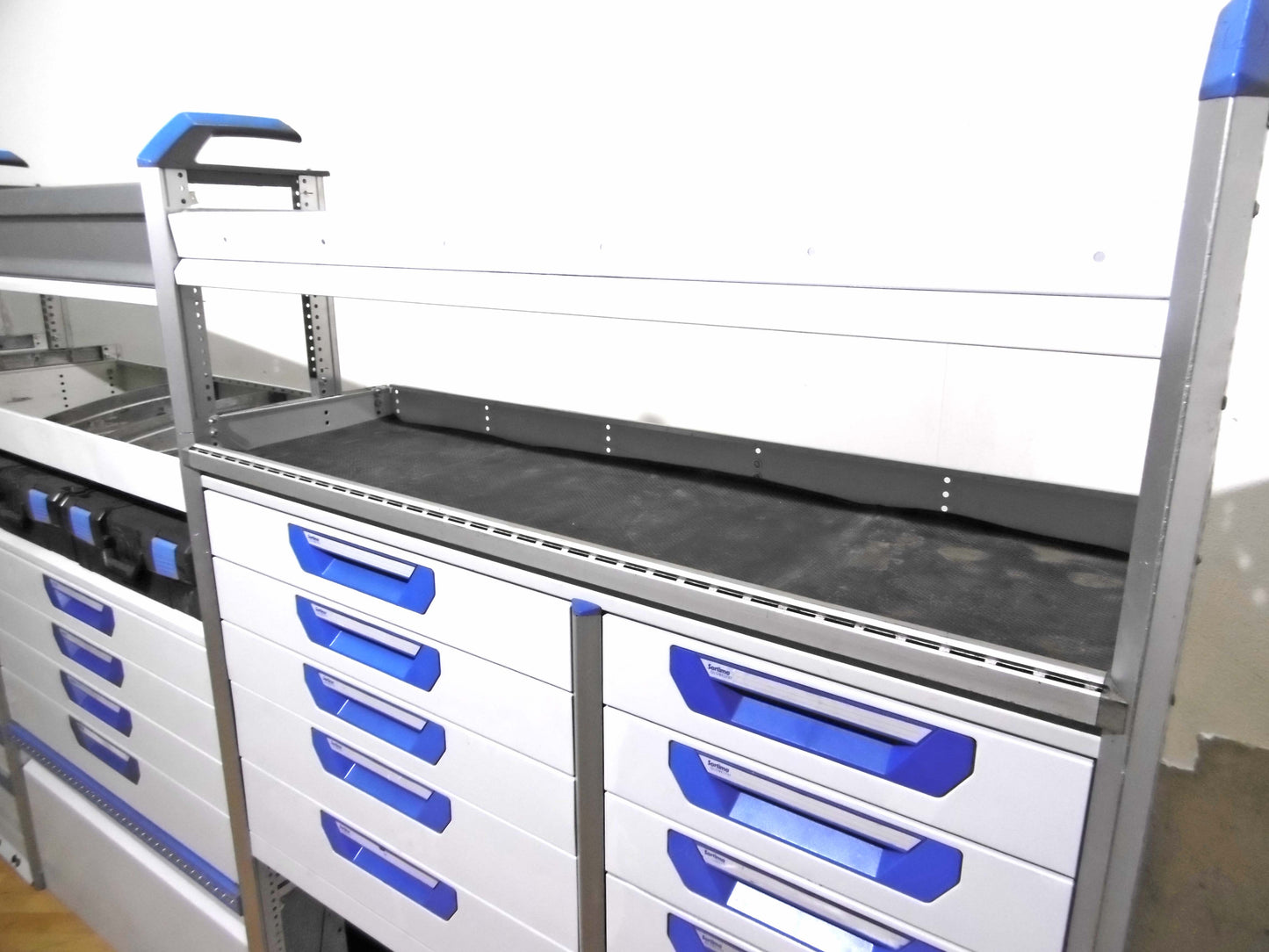 T-FES BAYERN/NÜRNBERG gebrauchte SORTIMO Fahrzeugeinrichtung Sprinter Ducato Crafter