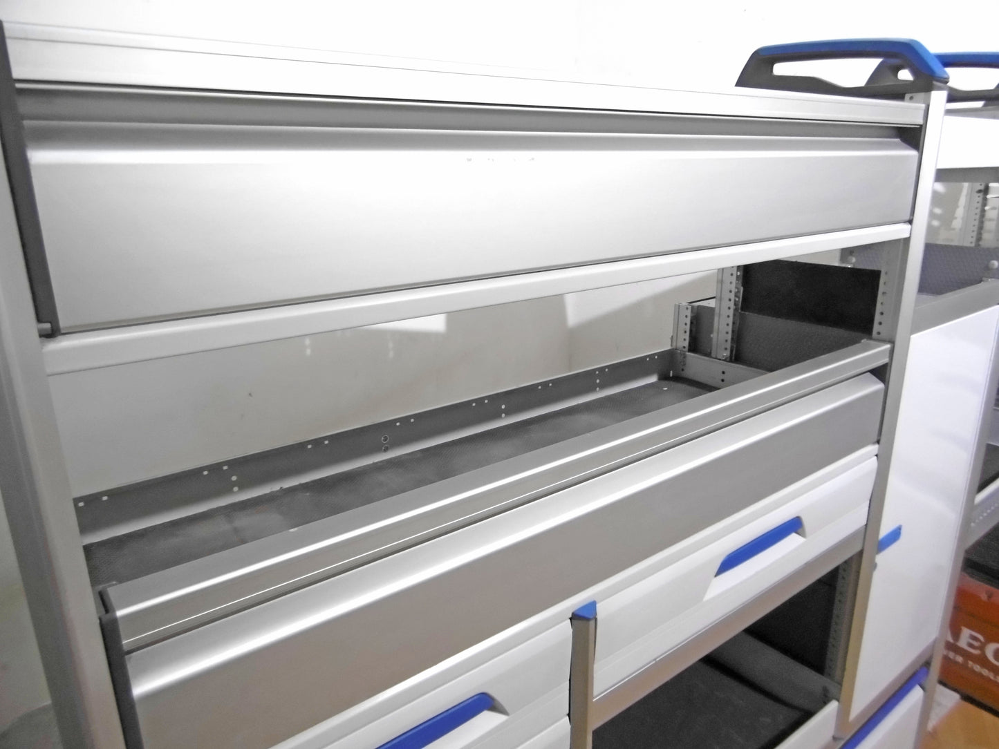 T-FES BAYERN/NÜRNBERG gebrauchte SORTIMO Fahrzeugeinrichtung Sprinter Crafter Ducato